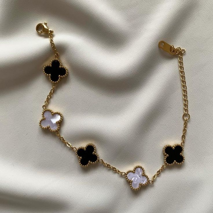 Clover Bracelet